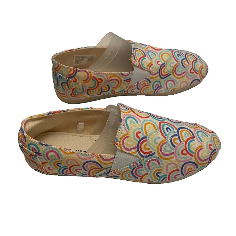 TOMS Women's Canvas Slip-On Flats Rainbow Pattern Round Toe US 6 EU 36.5